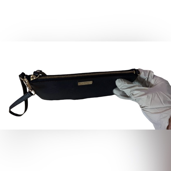 Kate Spade Women's Black Wristlet 8" Wallet Purse Cow Leather Gold Hardware - Picture 9 of 9